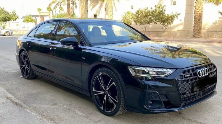 اودي A8L بلاك ادشن كت s-line للبيع في السعودية الرياض