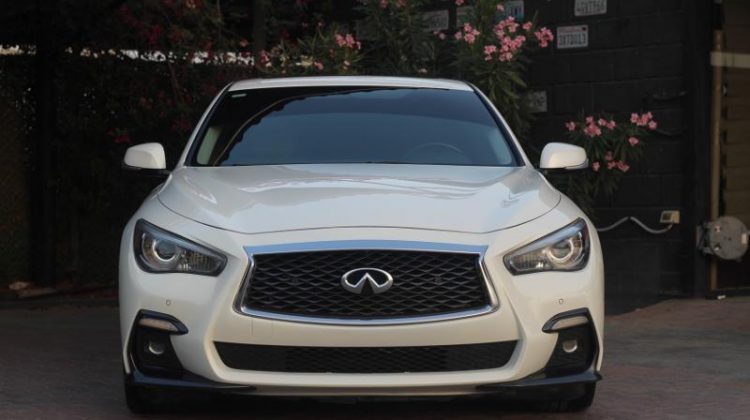 انفينيتي Q50 2019 خليجية المواصفات للبيع في الامارات دبي