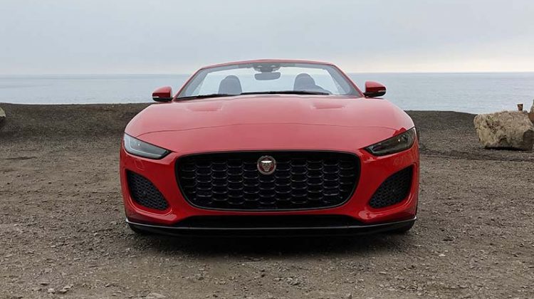 جاكوار إف تايب 2023 Jaguar F-Type أهم مواصفاتها الداخلية و الخارجية و فئاتها