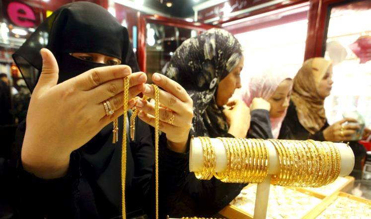  تطوير في مجال تجارة التجزئة و الجملة للمجوهرات الذهبية والماسية